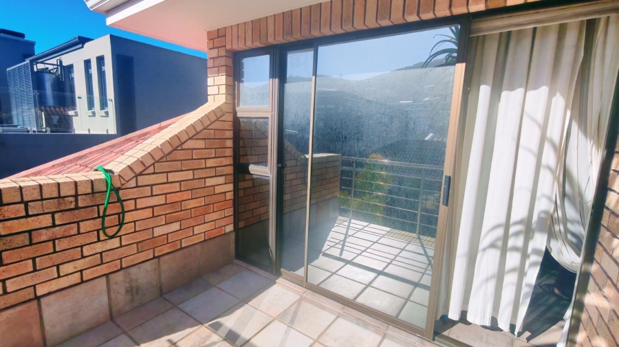 5 Bedroom Property for Sale in Outeniqua Strand Western Cape